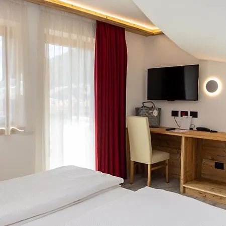 Wellness Hotel Dolomia-3